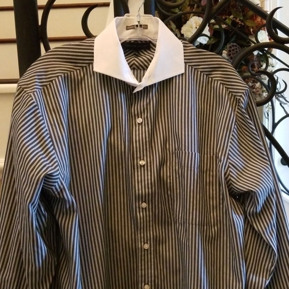 Tommy Hilfiger Button Down Long Sleeve Shirt